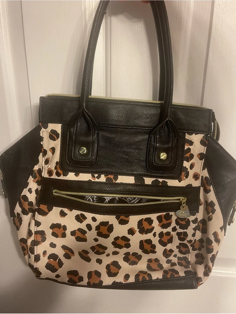 Betsey Johnson Handbag - Picture 2 of 5